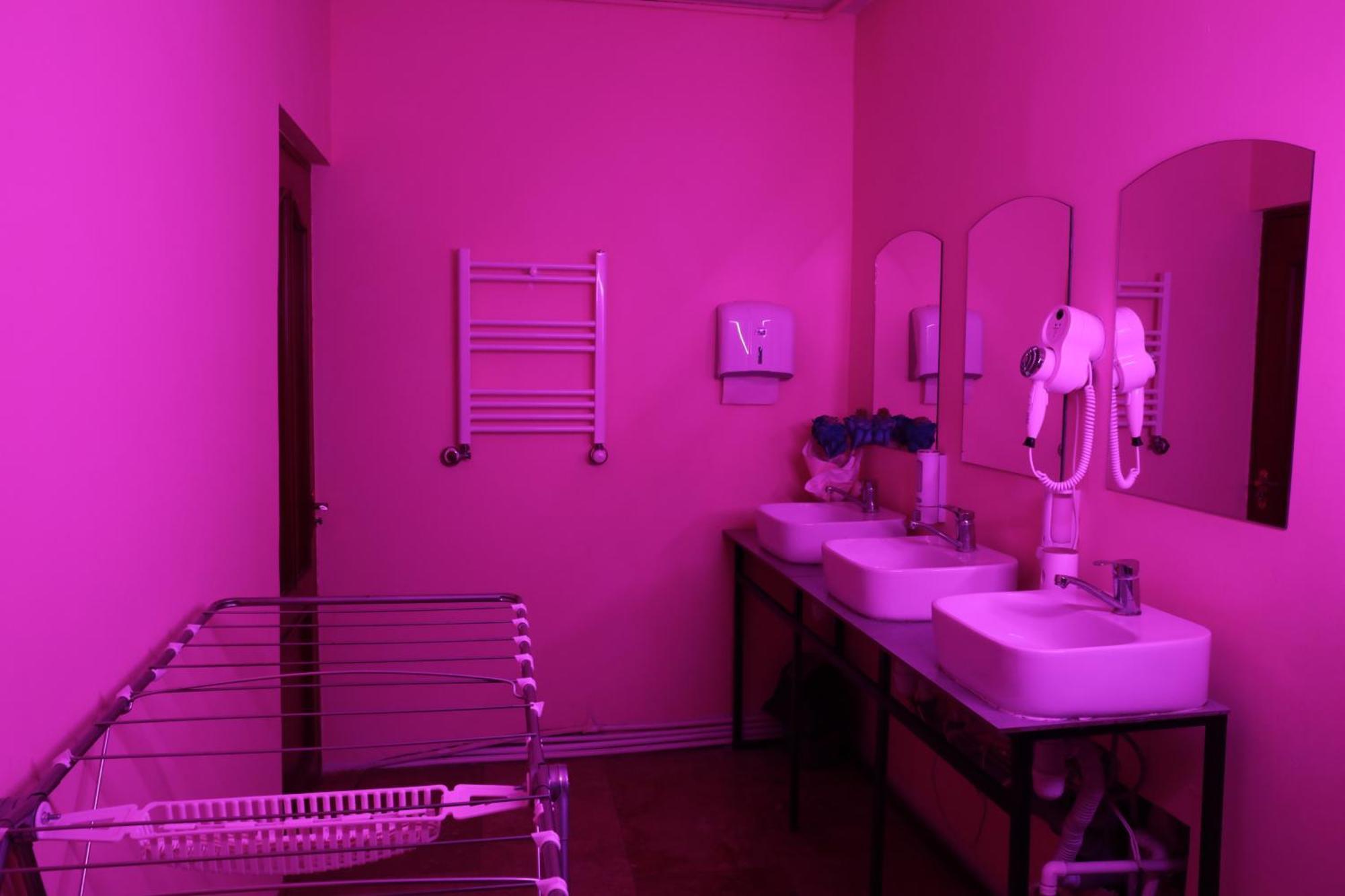 Capsula Hotel Erywań Zewnętrze zdjęcie