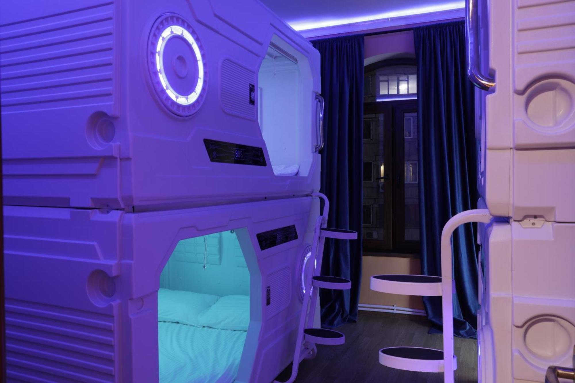 Capsula Hotel Erywań Zewnętrze zdjęcie